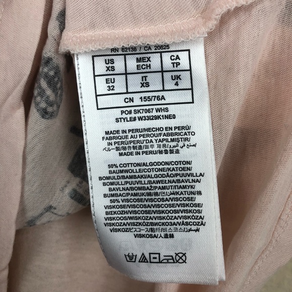 🔥5 for 30 Guess Light Pink Tee C260 - Picture 4 of 5